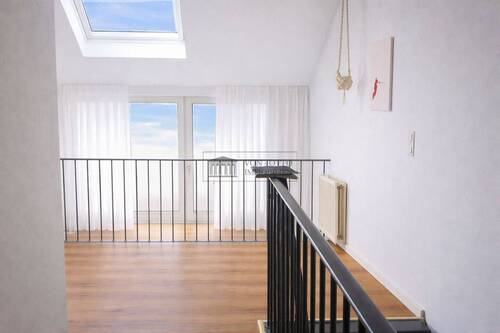 Galerie - Etagenwohnung mit 64,00 m&sup2; in Köln-Poll zum Kaufen