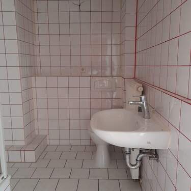 20251103_100701.jpg - Etagenwohnung mit 53,50 m&sup2; in Gotha zur Miete