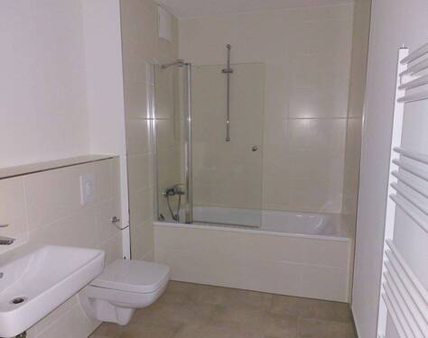 Bad - Terrassenwohnung mit 57,00 m&sup2; in Hamburg zur Miete