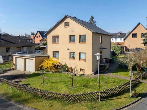 Außenansicht - Vermietetes Zweifamilienhaus in Bienenbüttel