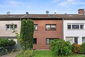 2 Vorderansicht - Mehrfamilienhaus, Wohnhaus in Hürth