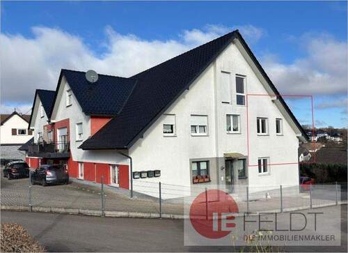 Ansicht der Wohnung und dem Eingang - *PROVISIONSFREI* Große DG ETW auf 2 Etagen mit KFZ-SP in Gummersbach-Bernberg