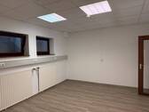 Lagerfläche oder weiteres Büro - 