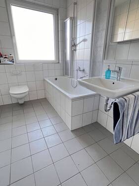 Badezimmer - 3 Zimmer Etagenwohnung in Bürgstadt