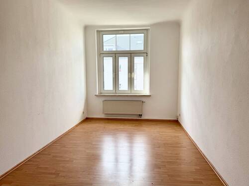 Schlafzimmer - 2 Zimmer Etagenwohnung zur Miete in Dresden
