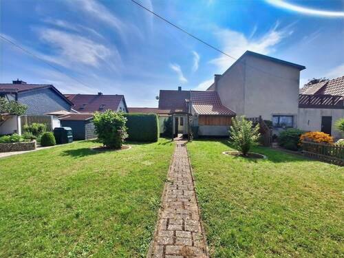 Garten - Doppelhaushälfte mit 120,00 m² in Mühlhausen zum Kaufen