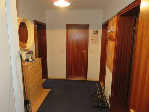 Flur - 3 Zimmer Etagenwohnung in Hannover
