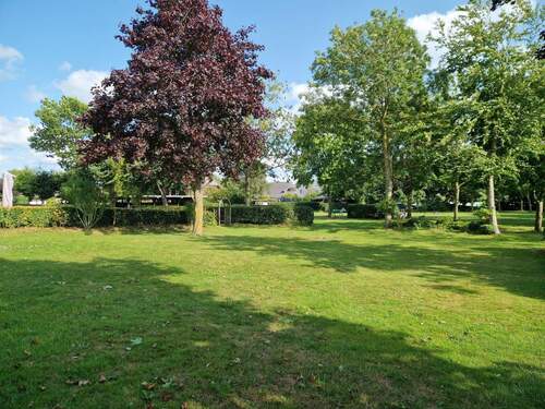 Gartenblick Richtung Süd-Ost - 