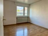 Zimmer II - 3 Zimmer Etagenwohnung in Frankfurt am Main