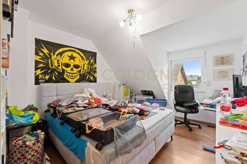 Lichtdurchflutetes Schlafzimmer - 