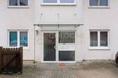 Hauseingang - 3 Zimmer Etagenwohnung in Frechen