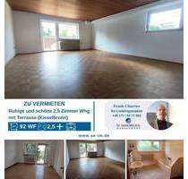 Ruhige, schöne 2,5 Zimmer Whg in Kieselbronn mit Terrasse
