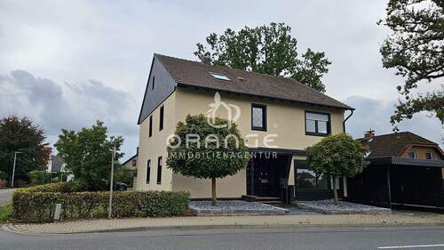 Bild 1 - ***Mehrfamilienhaus mit Baugrundstück - Abschlussorientierte Verkaufsbereitschaft***