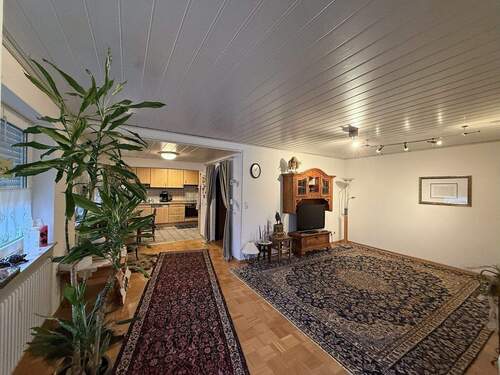 Wohnen und Essen - Etagenwohnung mit 110,00 m&sup2; in Gengenbach zum Kaufen