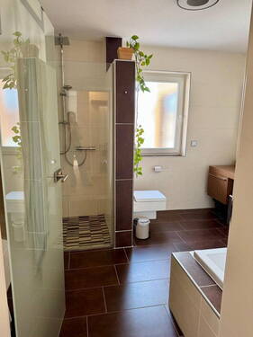 Tageslichtbad - 2 Zimmer Etagenwohnung in Nürnberg