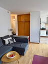 Wohnzimmer mit Einbauschrank - 