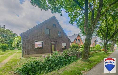 Remax (2) - Bauernhaus, Landhaus mit 230,80 m&sup2; in Kranenburg zum Kaufen