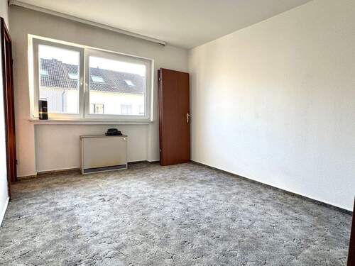 Schlafzimmer II OG - 