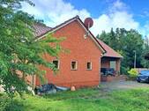 Seitenansicht Garage.jpg - 6 Zimmer Mehrfamilienhaus, Wohnhaus in Hechthausen