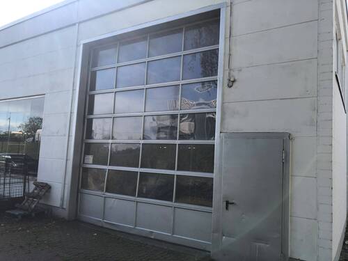 Rolltor.jpg - Halle in Eschweiler zur Miete