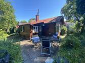 IHausansicht - Charmantes, kleines Single- oder Pärchenhaus mit Traumgarten