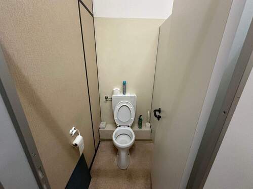 Toilette - Büro in Berlin