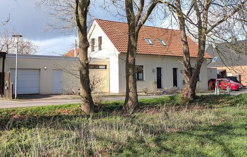Ansicht - 8 Zimmer Mehrfamilienhaus, Wohnhaus in Oldenburg