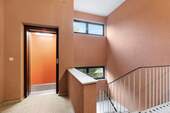 Hausflur/ Aufzug - 