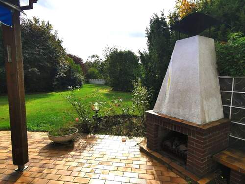 Terrasse mit Grillmöglichkeit - 
