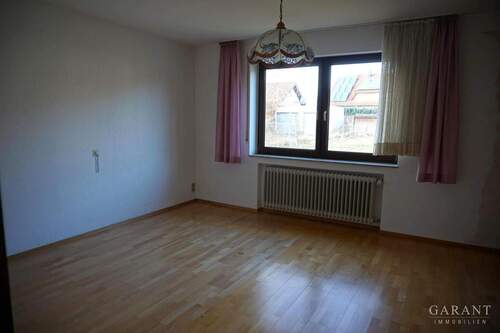 Schlafzimmer EG - 