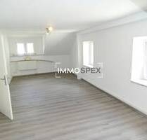 Steinen nähe neues Klinikum: Große 4-Zimmer-Wohnung im DG