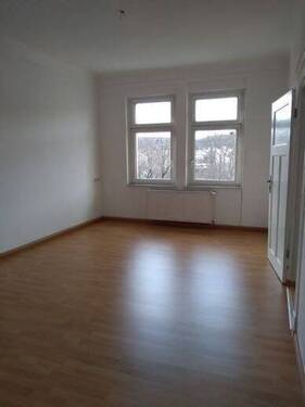 Wohnraum 2 - 4 Zimmer Etagenwohnung in Gera