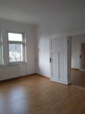 Wohnraum 2 - Etagenwohnung mit 80,00 m² in Gera zur Miete