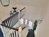 elegante Holztreppe - 