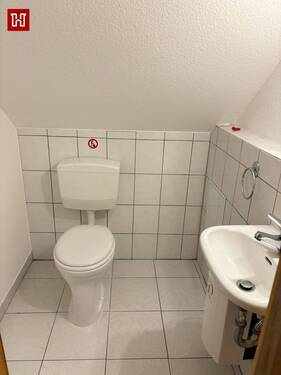 .. mit extra WC im DG ! - 