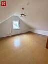 .. großes Dachstudio ! - 