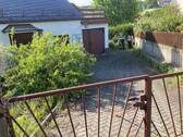 Zufahrt und Garage - 4 Zimmer Einfamilienhaus in Plauen