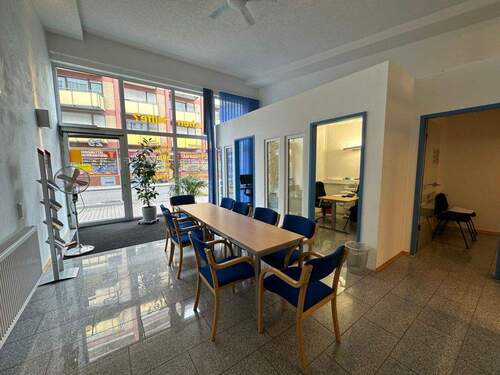 Eingang - Büro zum Kaufen in Kaiserslautern