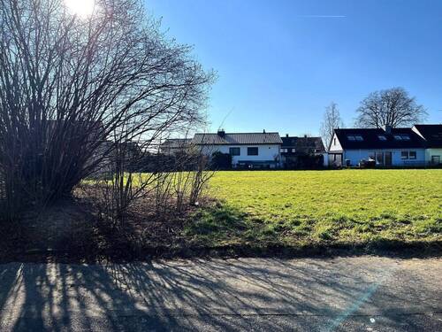 Buschweg - Schönes Baugrundstück in Odenthal-Voiswinkel für ein Einfamilien- oder Doppelhaus