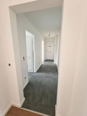 Flur - 2 Zimmer Etagenwohnung zum Kaufen in München
