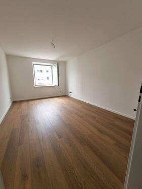 Wohnzimmer - Etagenwohnung mit 58,00 m² in München zum Kaufen