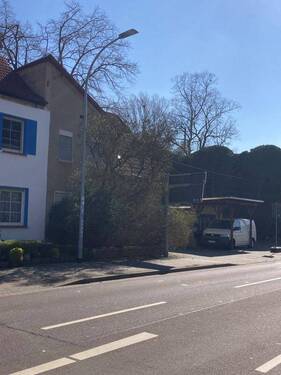 Nachbarbebauung - 6 Zimmer Mehrfamilienhaus, Wohnhaus zum Kaufen in Köthen