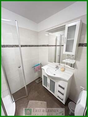 Wohnung 3 - Duschbad 2 - 