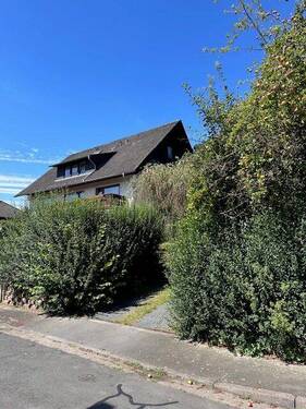 IMG_4033[1].jpg - Uslar OT Bollensen Großzügig ist hier nicht nur der Garten