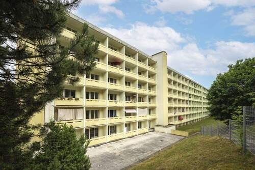 Gebäudeansicht (2) - Etagenwohnung mit 48,00 m&sup2; in Jena zur Miete