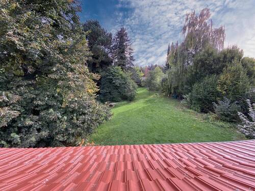 Neuwertiges Dach - 