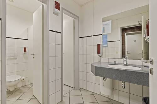Toilette - Büro in Krefeld zur Miete
