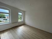IMG_20230621_161736_213.jpg - 4-ZIMMER-WOHNUNG ++ NEU RENOVIERT ++ GLEICH EINZIEHEN