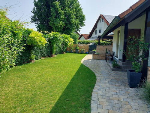 Aussenansicht - 1 Zimmer Mehrfamilienhaus, Wohnhaus zum Kaufen in Riegel am Kaiserstuhl