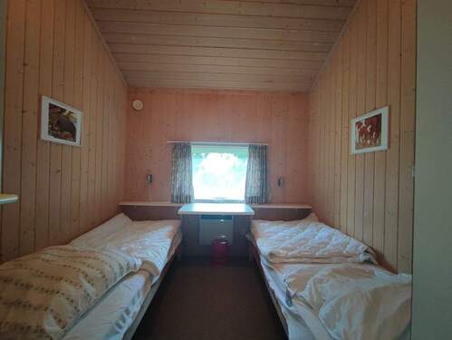 Schlafzimmer 2 - 